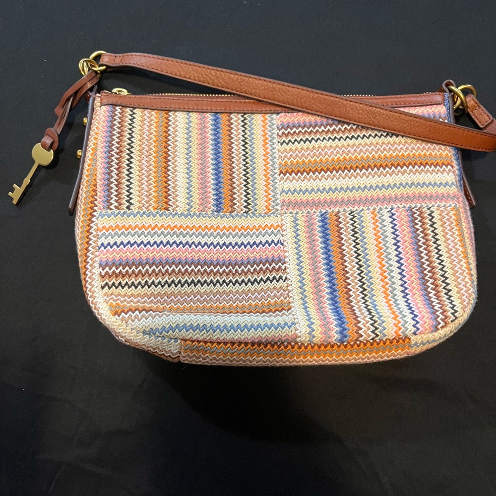 fossil purse
